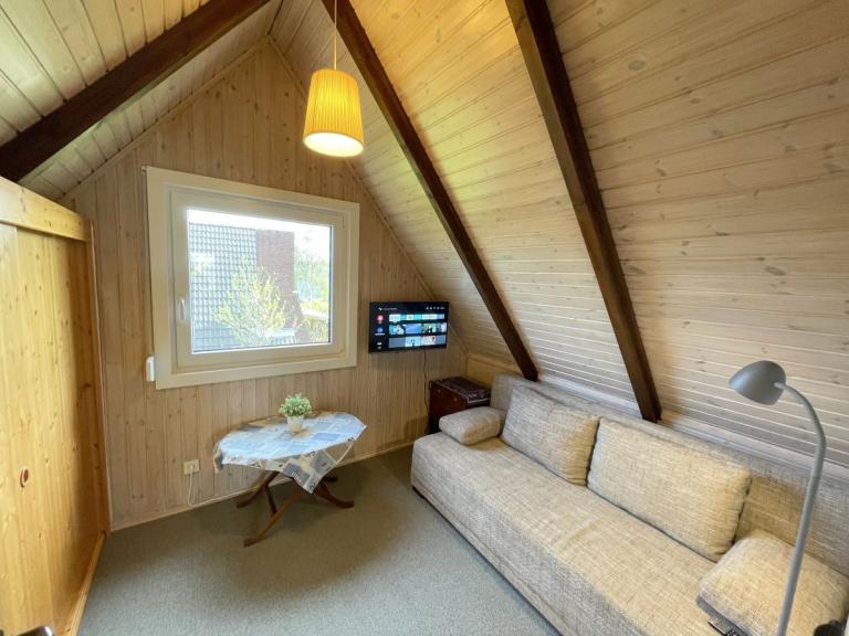 Freizeit- und Ruhezimmer im OG